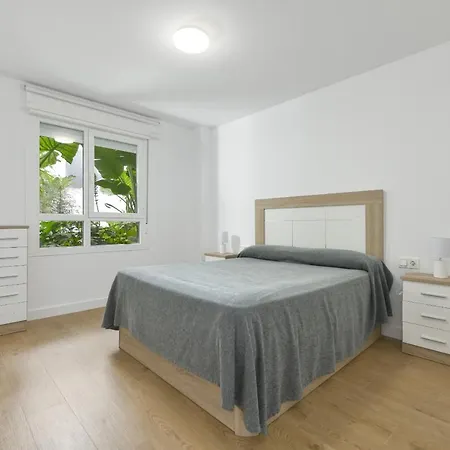 De Lujo Con Jardin Privado Apartman *